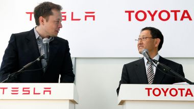 Elon Musk, Aiko Toyota: due marchi, due filosofie agli antipodi