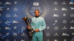 Premi FIA, Hamilton celebra il suo anno migliore