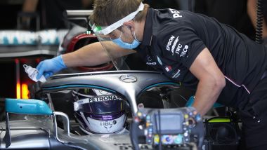 F1 2020, il secondo giorno di protocol-run Mercedes a Silverstone con Lewis Hamilton - Foto 8/8