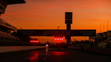 F1 2020: tramonto sui test invernali di Barcellona