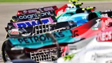 F1 2022: foto di gruppo per le auto del Mondiale