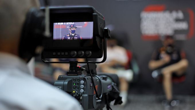 F1 2022, test Bahrain: Max Verstappen in conferenza stampa