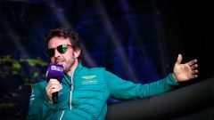 Alonso punzecchia ancora Hamilton: "Ha dei punti deboli"