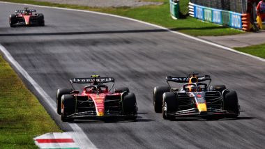 F1 2023, GP Italia: il sorpasso di Max Verstappen su Carlos Sainz