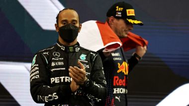 F1, GP Abu Dhabi 2021: Lewis Hamilton sul podio con Max Verstappen