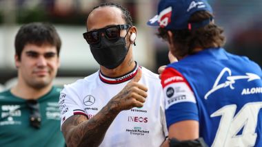 F1, GP Abu Dhabi 2021: Luis incassa la bienizzazione sotto lo sguardo di un solidale Stroll
