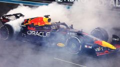F1 GP Abu Dhabi 2022, LIVE Gara: Trionfa Verstappen, Leclerc 2°