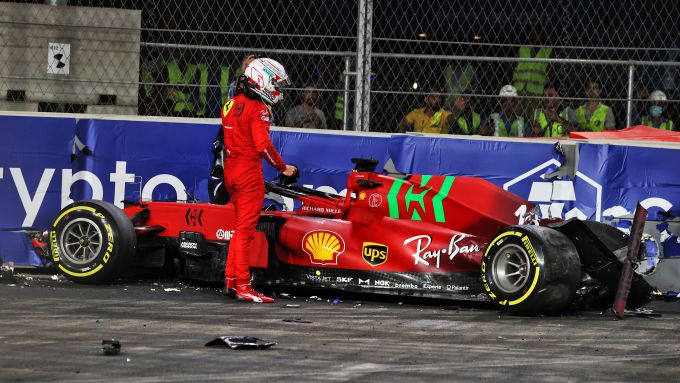 F1 GP Arabia Saudita 2021, Jeddah: Charles Leclerc (Scuderia Ferrari) dopo l'incidente