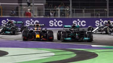 F1 GP Arabia Saudita 2021, Jeddah: Max Verstappen (Red Bull) e Lewis Hamilton (Mercedes)