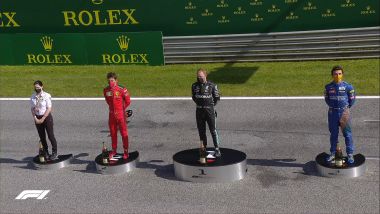 F1, GP Austria 2020: il podio con Valtteri Bottas (Mercedes) Charles Leclerc (Ferrari) e Lando Norris (McLaren)