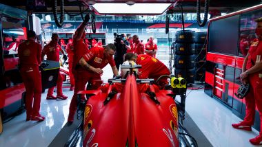 F1 GP Austria 2020, Red Bull Ring: Sebastian Vettel nel box Ferrari