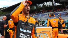 Ricciardo irriconoscibile: McLaren lo conferma per il 2023 ma...