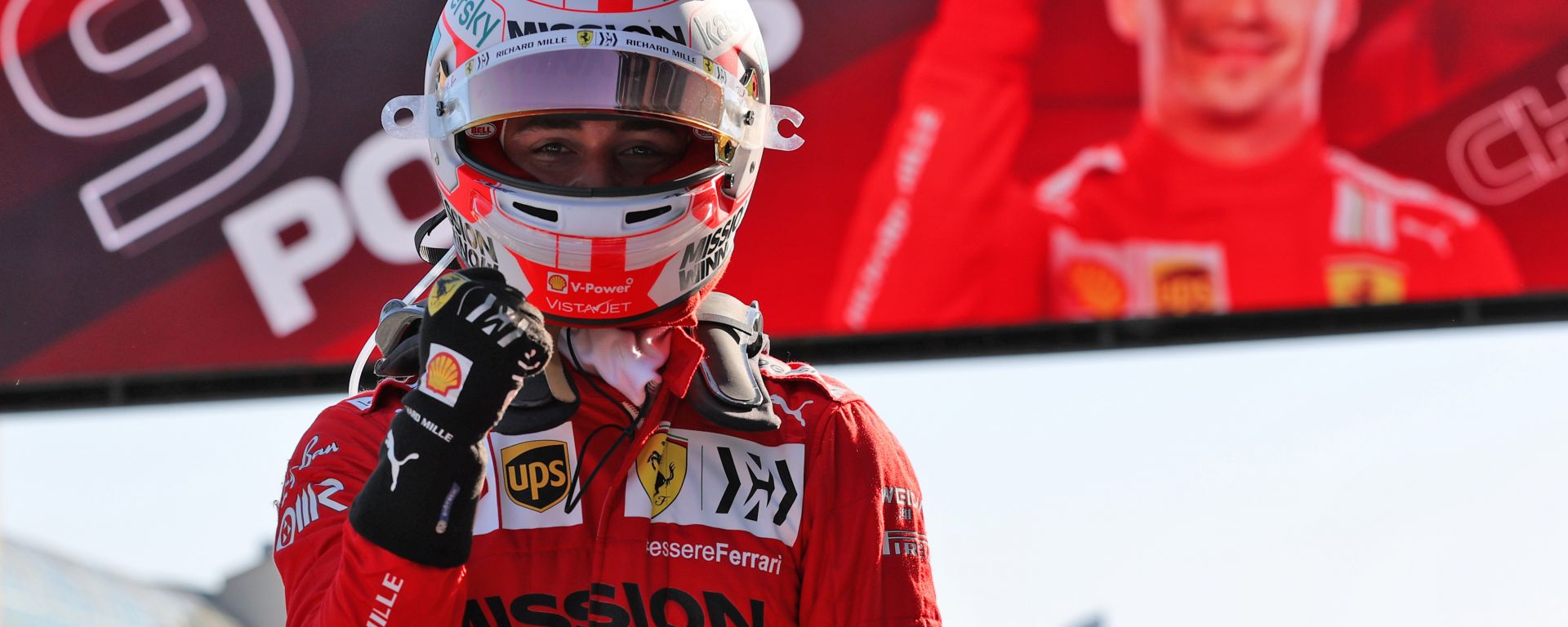 F1 Gp Azerbaijan 2021 Qualifiche Leclerc Ferrari In Pole Motorbox