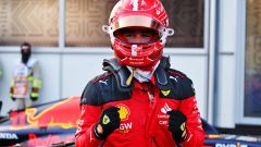 Gioia Ferrari a Baku, Leclerc sorride:"Oggi siamo stati perfetti"