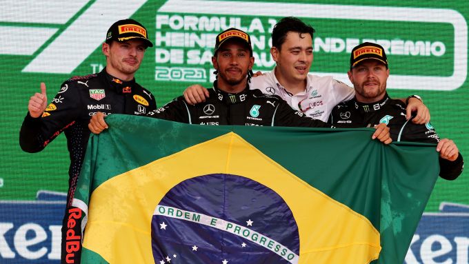 F1, GP Brasile 2021: il podio con Max Verstappen, Lewis Hamilton e Valtteri Bottas