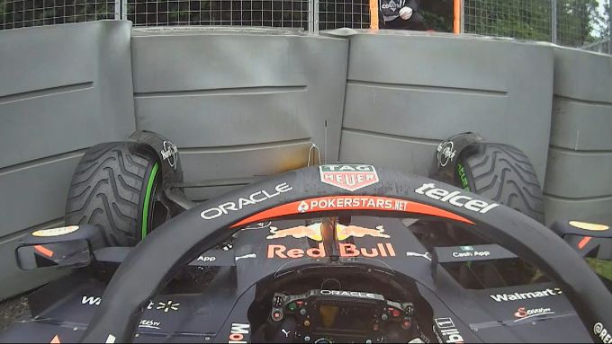 F1 GP Canada 2022, Montreal: l'incidente di Sergio Perez (Red Bull Racing) in Q2