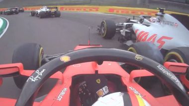 F1 GP Emilia Romagna 2020, Imola: Vettel (Ferrari) a contatto con Magnussen (Haas)