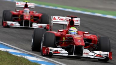 F1, GP Germania 2010: Felipe Massa precede Fernando Alonso (Ferrari)