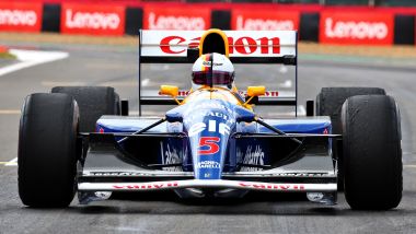 F1 GP Gran Bretagna 2022, Silverstone: Sebastian Vettel sulla Williams FW14B di Nigel Mansell