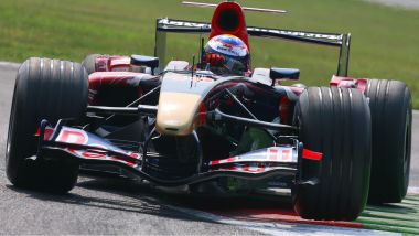 F1 GP Italia 2006, Monza: Neel Jani al volante della Toro Rosso nelle prime prove libere 