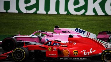 F1 GP Italia 2018, Monza: Sergio Perez (Racing Point) e Sebastian Vettel (Ferrari) in pista