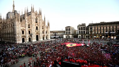 F1 GP Italia 2019: la festa dei 90 anni della Scuderia Ferrari in Piazza Duomo a Milano