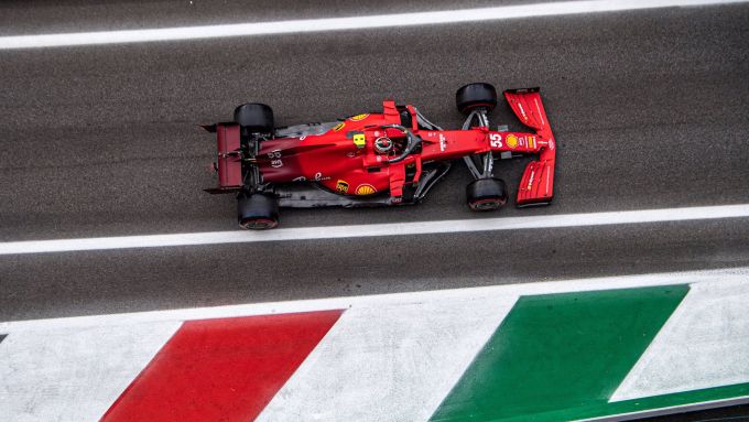 F1 GP Italia 2021, Monza: Carlos Sainz (Scuderia Ferrari) | Foto Twitter @ScuderiaFerrari