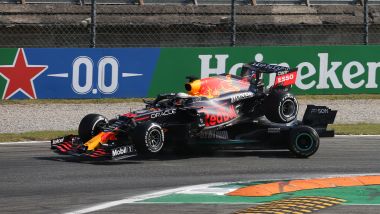 F1 GP Italia 2021, Monza: l'incidente tra Max Verstappen (Red Bull) e Lewis Hamilton (Mercedes)