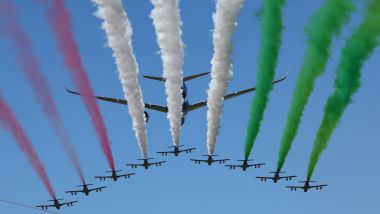 F1 GP Italia 2022, Monza: le Frecce Tricolori scortano l'Airbus di ITA Airways