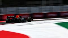 F1 GP Messico 2023, LIVE PL2: Verstappen al top, Leclerc 3°