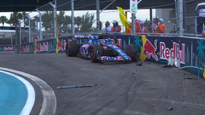F1 GP Miami 2022: l'incidente di Esteban Ocon (Alpine F1 Team) nelle prove libere 3