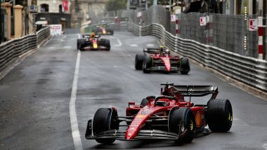 F1 GP Monaco 2022, Monte Carlo: Charles Leclerc (Scuderia Ferrari) al comando della gara nei primi giri