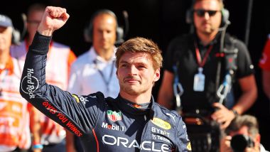 F1 GP Olanda 2022, Zandvoort: Max Verstappen (Red Bull Racing) esulta per la pole