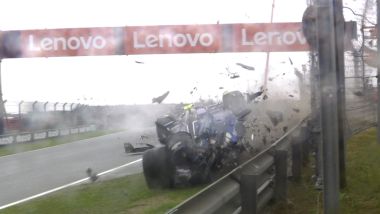 F1 GP Olanda 2024: l'incidente di Logan Sargeant (Williams) | Foto: Twitter @F1