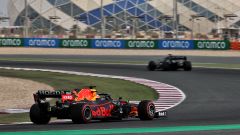 F1 GP Qatar 2021, PL1: Verstappen col piede giusto, Hamilton 4°
