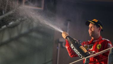 F1 GP Singapore 2019, Marina Bay: Sebastian Vettel (Ferrari) sul gradino più alto del podio