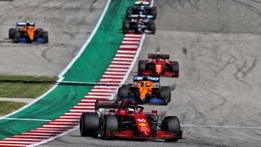 F1, GP Stati Uniti: Charles Leclerc precede la McLaren di Daniel Ricciardo