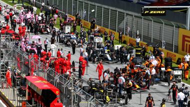 F1 GP Stiria 2020, Red Bull Ring: le auto schierate in griglia di partenza