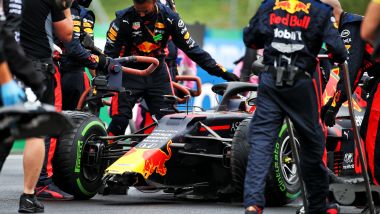 F1 GP Ungheria 2020, Budapest: la Red Bull danneggiata da Max Verstappen prima del via