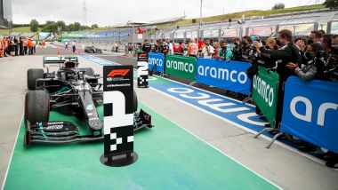 F1 GP Ungheria 2020, Budapest: Lewis Hamilton (Mercedes) dopo il traguardo