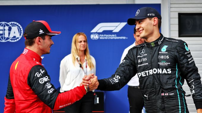 F1 GP Ungheria 2022, Budapest: George Russell (Mercedes AMG F1) e Charles Leclerc (Scuderia Ferrari)