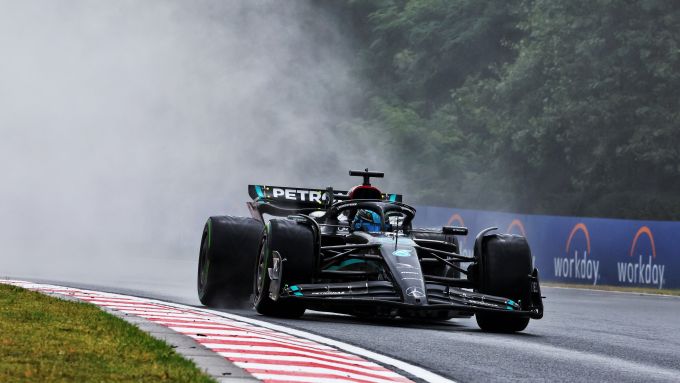 F1 GP Ungheria 2023, Budapest: George Russell (Mercedes AMG F1) 