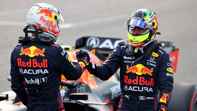F1 GP USA 2021, Austin: Max Verstappen e Sergio Perez (Red Bull Racing) dopo le qualifiche