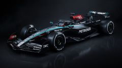 F1, presentata la nuova Mercedes W15 di Hamilton e Russell