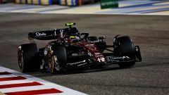 F1 Test Bahrain 2023, LIVE Day-2: Alfa al top, Verstappen vola