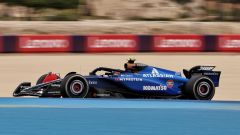 Test F1 Bahrain 2025, Day-2: Sainz precede Hamilton e Leclerc