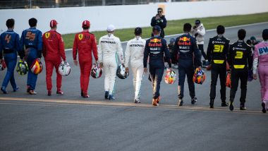 F1 Test Barcellona 2020: i piloti di Formula 1 sfilano per le foto di rito