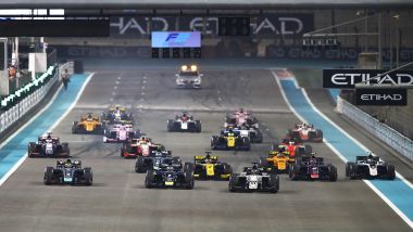 F2 GP Abu Dhabi 2019, Yas Marina: la partenza di Gara-1