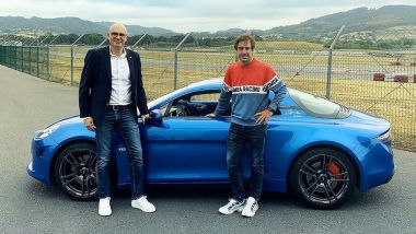 Fernando Alonso riceve in regalo una Alpine A110