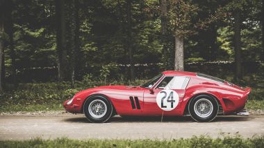 Ferrari 250 GTO: visuale laterale